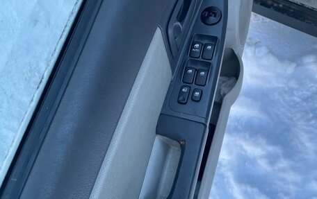 KIA Cerato I, 2005 год, 375 000 рублей, 15 фотография