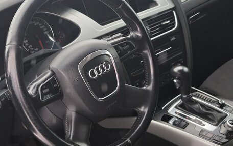 Audi A4, 2010 год, 1 350 000 рублей, 20 фотография