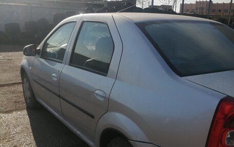 Renault Logan I, 2013 год, 750 000 рублей, 4 фотография