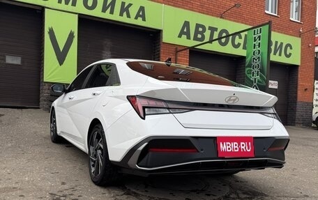 Hyundai Elantra, 2024 год, 2 320 000 рублей, 6 фотография