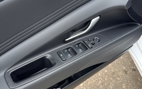 Hyundai Elantra, 2024 год, 2 320 000 рублей, 12 фотография