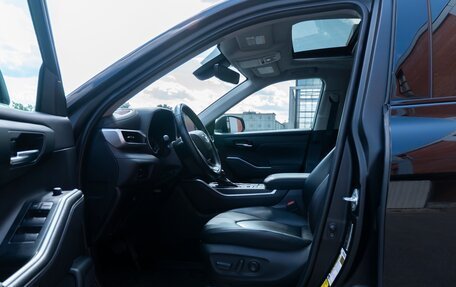 Toyota Highlander, 2022 год, 4 950 000 рублей, 22 фотография