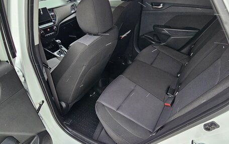 Hyundai Solaris II рестайлинг, 2022 год, 1 750 000 рублей, 10 фотография