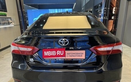 Toyota Camry, 2018 год, 2 159 000 рублей, 4 фотография