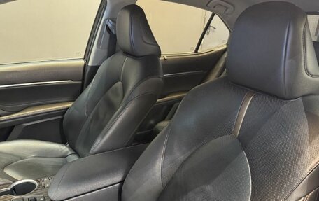 Toyota Camry, 2018 год, 2 159 000 рублей, 11 фотография