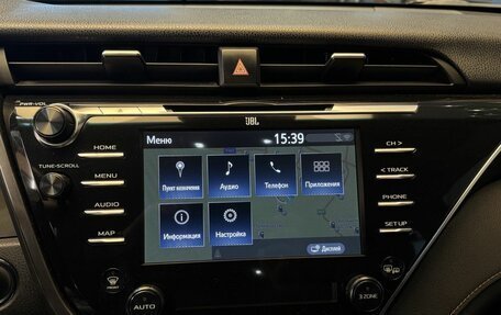 Toyota Camry, 2018 год, 2 159 000 рублей, 20 фотография