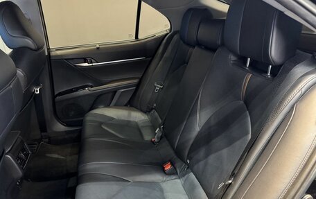 Toyota Camry, 2018 год, 2 159 000 рублей, 22 фотография