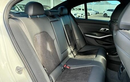 BMW 3 серия, 2021 год, 2 265 008 рублей, 16 фотография