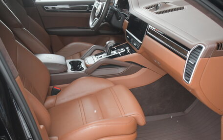 Porsche Cayenne III, 2018 год, 8 300 000 рублей, 16 фотография