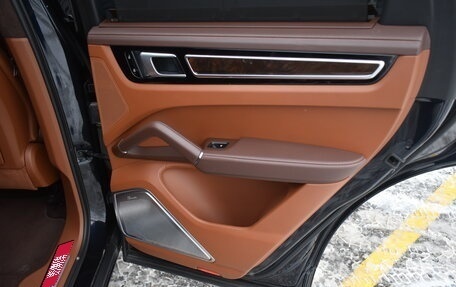 Porsche Cayenne III, 2018 год, 8 300 000 рублей, 32 фотография