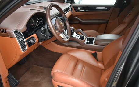 Porsche Cayenne III, 2020 год, 8 900 000 рублей, 10 фотография