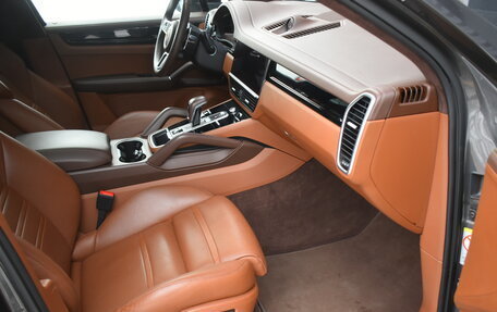 Porsche Cayenne III, 2020 год, 8 900 000 рублей, 14 фотография