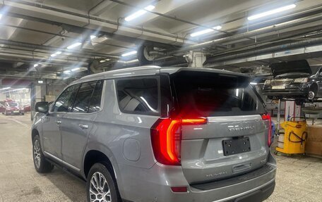 GMC Yukon IV, 2024 год, 13 000 000 рублей, 6 фотография