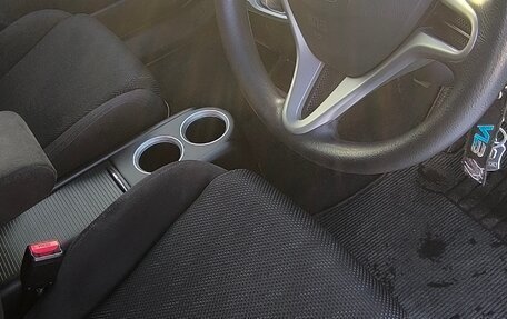 Honda Stream II, 2012 год, 1 500 000 рублей, 11 фотография