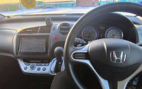 Honda Stream II, 2012 год, 1 500 000 рублей, 29 фотография