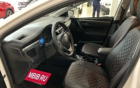 Toyota Corolla, 2013 год, 1 150 000 рублей, 14 фотография