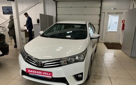Toyota Corolla, 2013 год, 1 150 000 рублей, 5 фотография