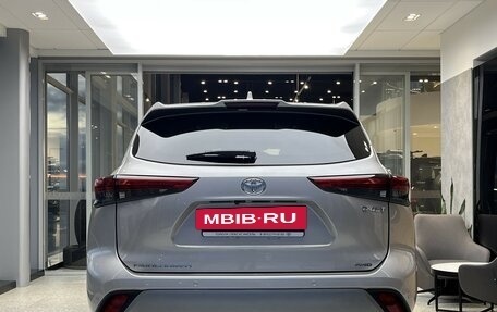 Toyota Highlander, 2025 год, 6 499 000 рублей, 5 фотография