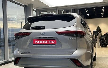 Toyota Highlander, 2025 год, 6 499 000 рублей, 6 фотография