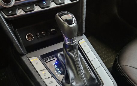 Hyundai Elantra VI рестайлинг, 2020 год, 1 790 000 рублей, 16 фотография