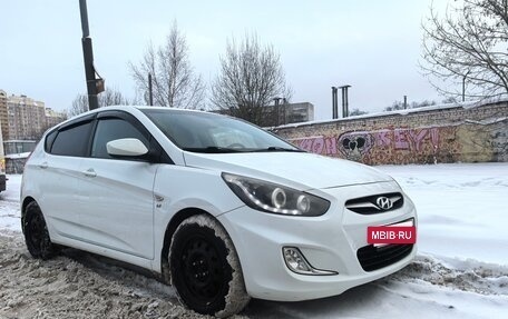 Hyundai Solaris II рестайлинг, 2014 год, 980 000 рублей, 2 фотография