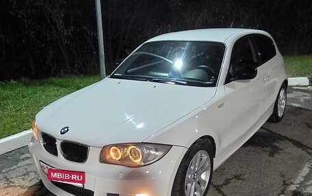 BMW 1 серия, 2011 год, 1 100 000 рублей, 2 фотография