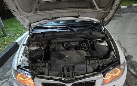 BMW 1 серия, 2011 год, 1 100 000 рублей, 29 фотография