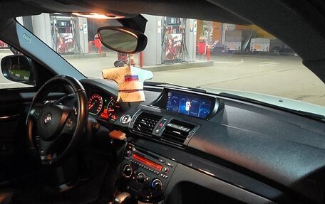 BMW 1 серия, 2011 год, 1 100 000 рублей, 20 фотография