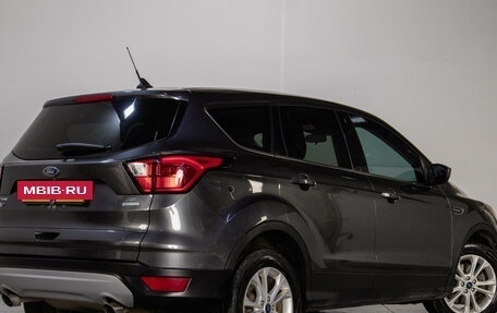 Ford Escape III, 2019 год, 1 469 000 рублей, 3 фотография