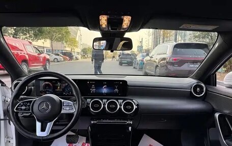 Mercedes-Benz A-Класс, 2021 год, 1 976 400 рублей, 5 фотография