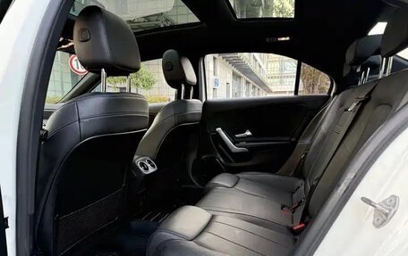 Mercedes-Benz A-Класс, 2021 год, 1 976 400 рублей, 6 фотография