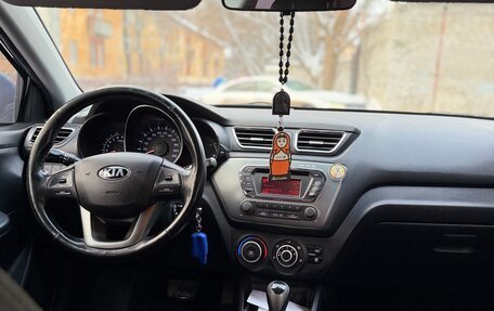 KIA Rio III рестайлинг, 2014 год, 890 000 рублей, 12 фотография