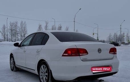 Volkswagen Passat B7, 2011 год, 890 000 рублей, 4 фотография