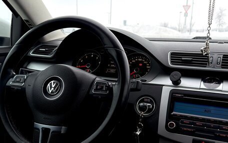 Volkswagen Passat B7, 2011 год, 890 000 рублей, 8 фотография