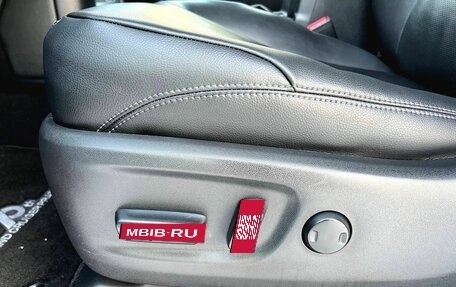 Toyota Land Cruiser Prado 150 рестайлинг 2, 2021 год, 6 950 000 рублей, 21 фотография