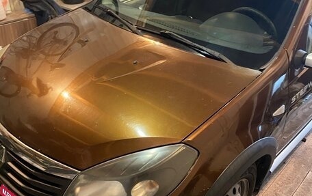 Renault Sandero I, 2013 год, 650 000 рублей, 1 фотография