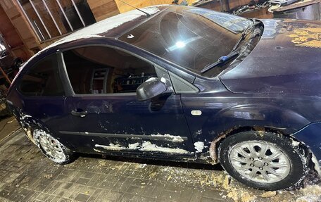 Ford Focus II рестайлинг, 2005 год, 200 000 рублей, 3 фотография