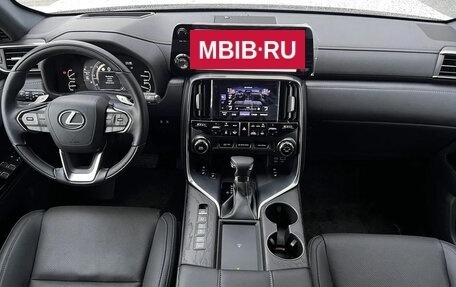 Lexus LX, 2023 год, 20 000 000 рублей, 5 фотография