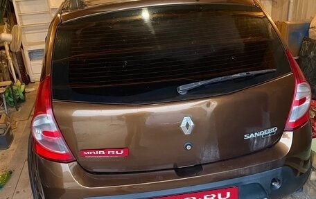 Renault Sandero I, 2013 год, 650 000 рублей, 3 фотография