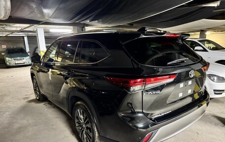 Toyota Highlander, 2025 год, 5 300 000 рублей, 5 фотография