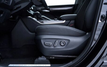 Toyota Highlander, 2025 год, 5 300 000 рублей, 6 фотография