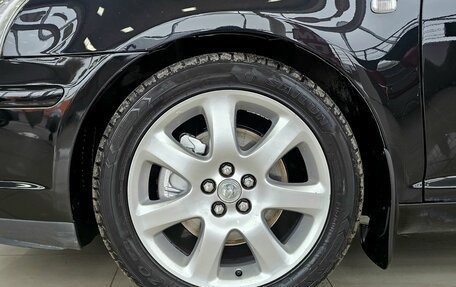 Toyota Avensis III рестайлинг, 2004 год, 1 079 000 рублей, 4 фотография