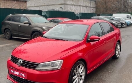 Volkswagen Jetta VI, 2011 год, 650 000 рублей, 1 фотография
