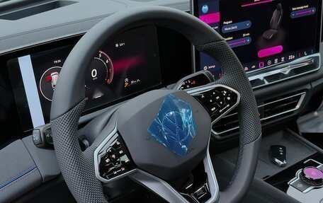 Volkswagen Tiguan, 2025 год, 4 950 000 рублей, 11 фотография