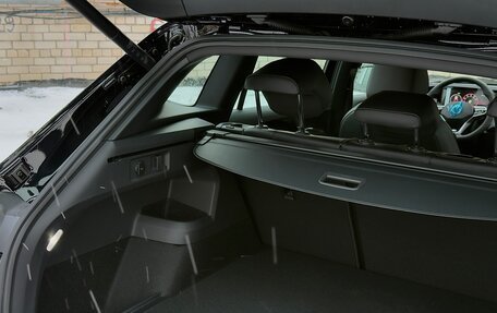 Volkswagen Tiguan, 2025 год, 4 950 000 рублей, 20 фотография