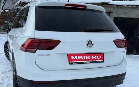 Volkswagen Tiguan II, 2017 год, 2 300 000 рублей, 5 фотография