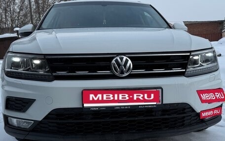 Volkswagen Tiguan II, 2017 год, 2 300 000 рублей, 4 фотография