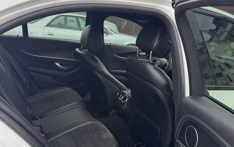 Mercedes-Benz E-Класс, 2020 год, 4 450 000 рублей, 6 фотография