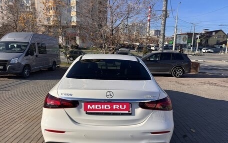 Mercedes-Benz E-Класс, 2020 год, 4 450 000 рублей, 3 фотография