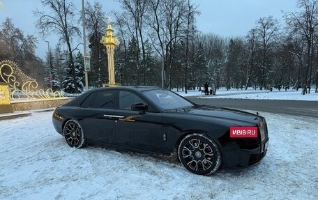 Rolls-Royce Ghost Series II рестайлинг, 2021 год, 45 000 000 рублей, 6 фотография